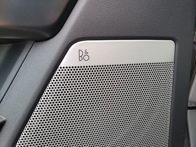 New 2025 Ford F150 Lariat w/ Equipment Group 501A Mid image 18