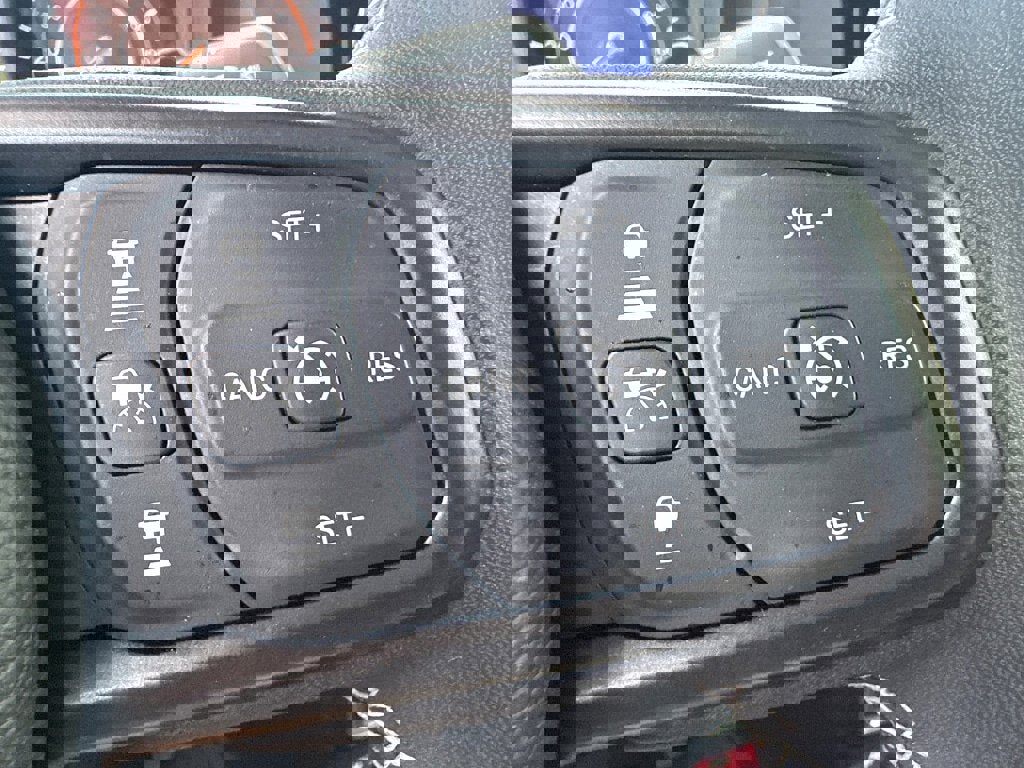 Used 2025 Jeep Wrangler Unlimited Rubicon image 18