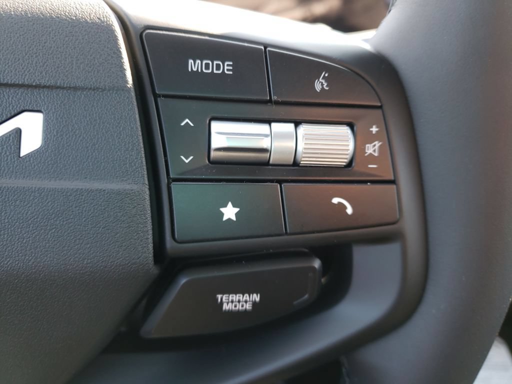 New 2026 Kia Sportage SX AWD/4WD image 13