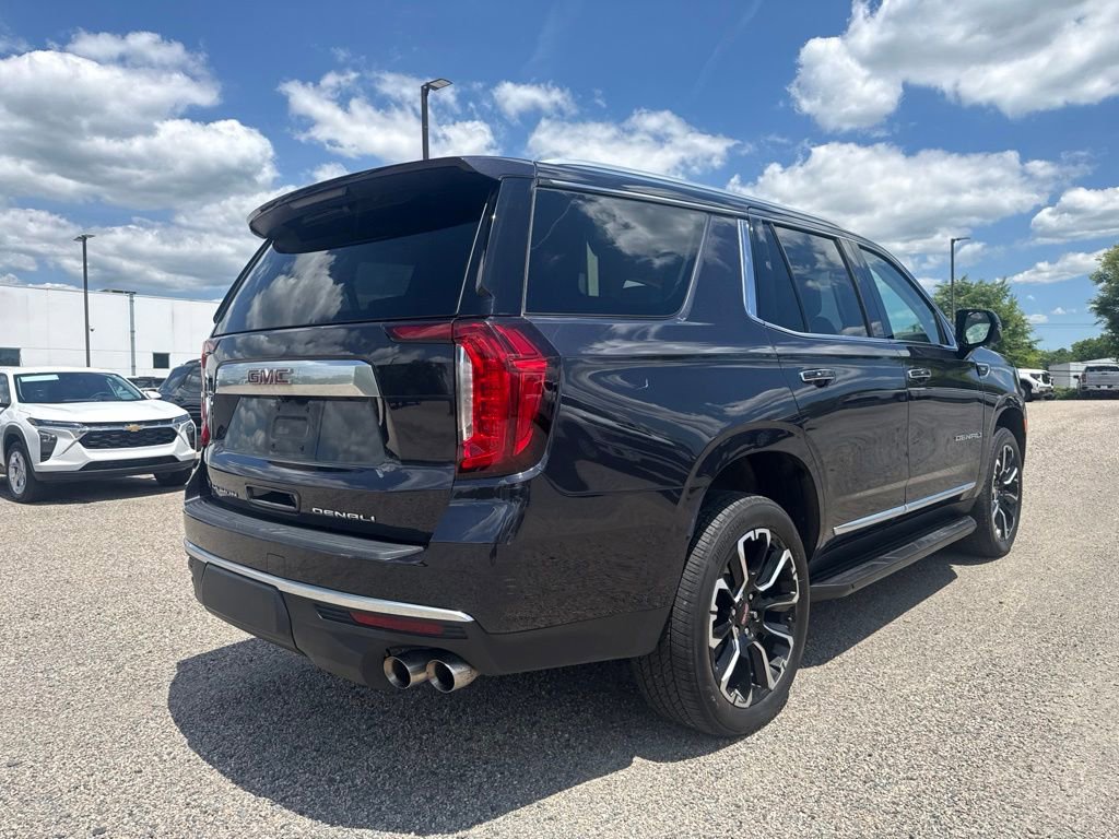Used 2023 GMC Yukon Denali AWD/4WD image 10