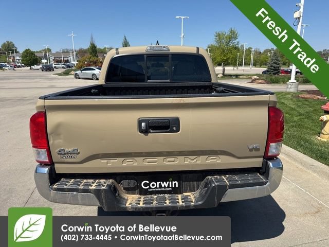 Used 2017 Toyota Tacoma SR5 w/ Tow Package AWD/4WD image 5