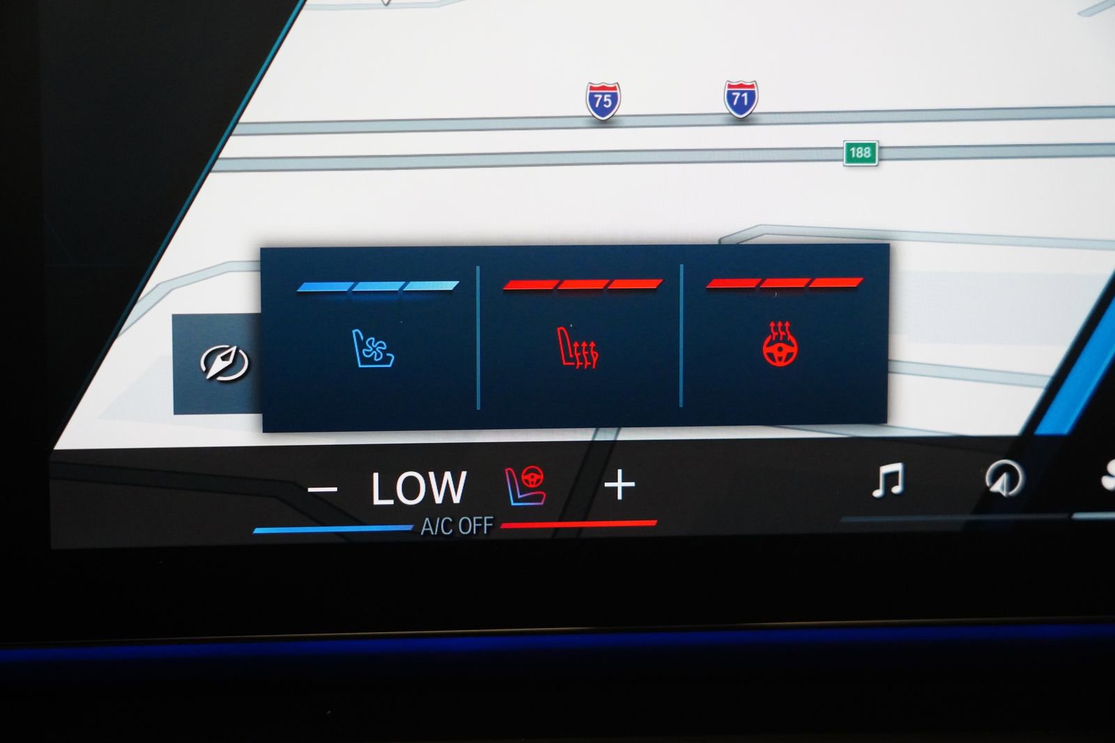 Used 2025 BMW M5 Touring w/ M Driver's Package image 25