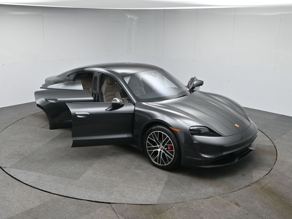 Used 2022 Porsche Taycan 4S image 68
