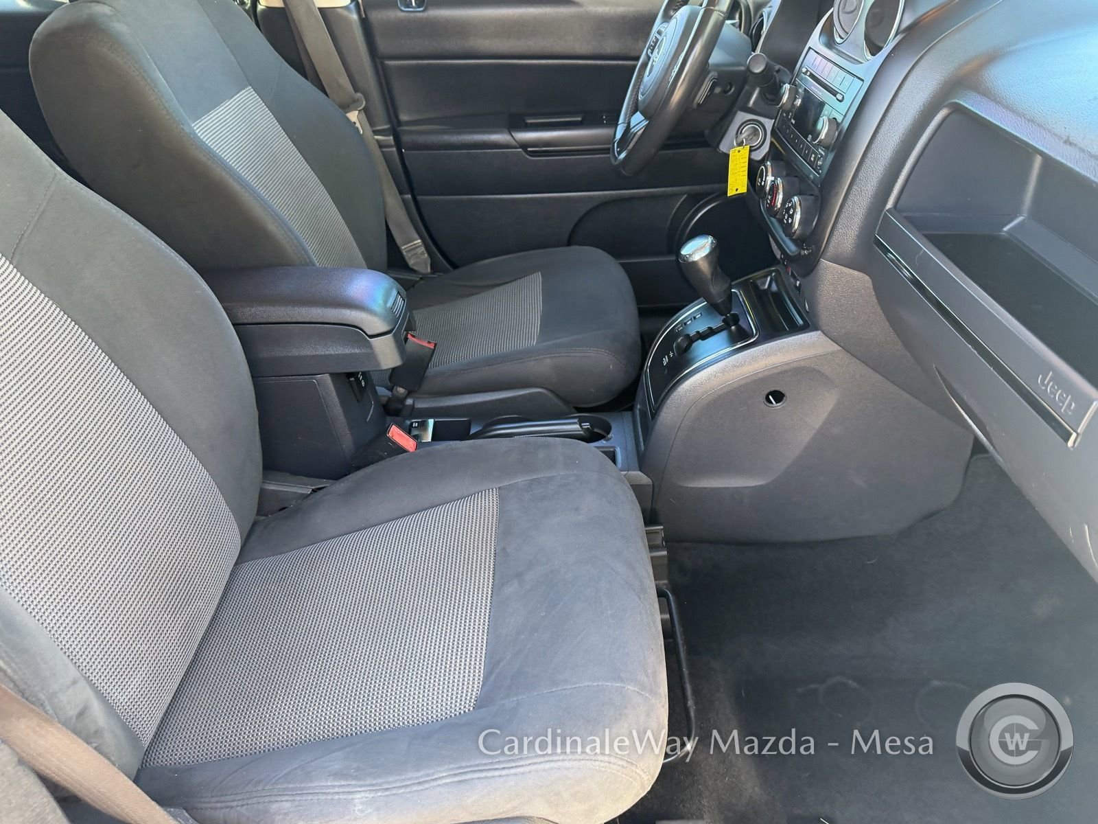 Used 2017 Jeep Patriot Latitude image 12