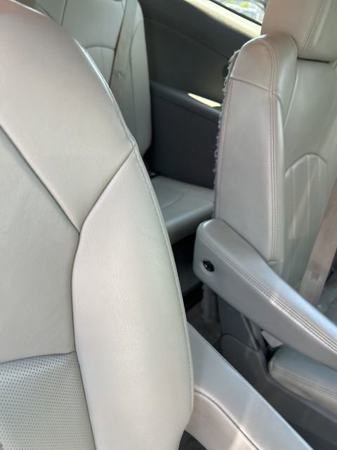 Used 2016 Chevrolet Traverse LTZ FWD image 14