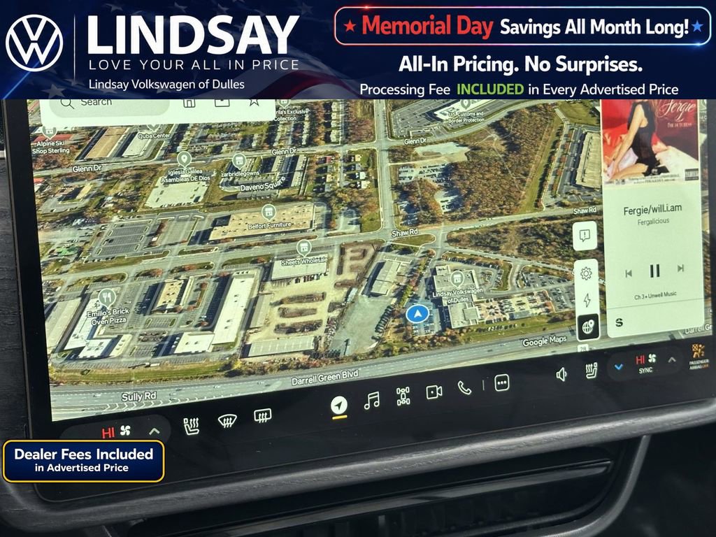 Used 2025 Rivian R1S Adventure AWD/4WD image 17