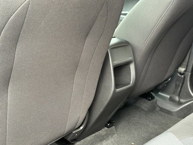 Used 2025 Chevrolet Trax LS image 31