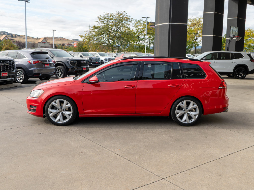 Used 2016 Volkswagen Golf S FWD image 4