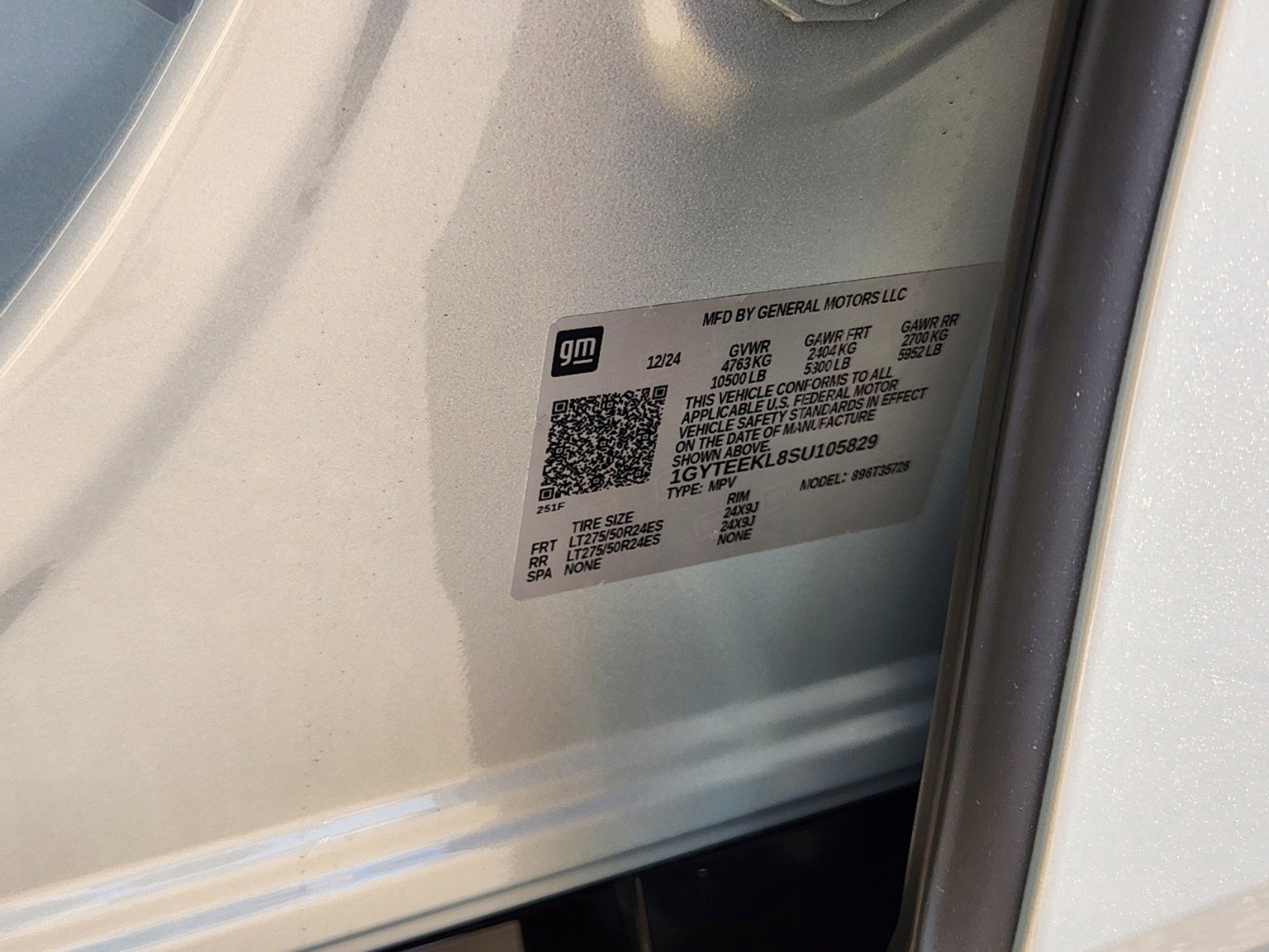 New 2025 Cadillac Escalade IQ Sport 1 w/ Smart Trailering package AWD/4WD image 39