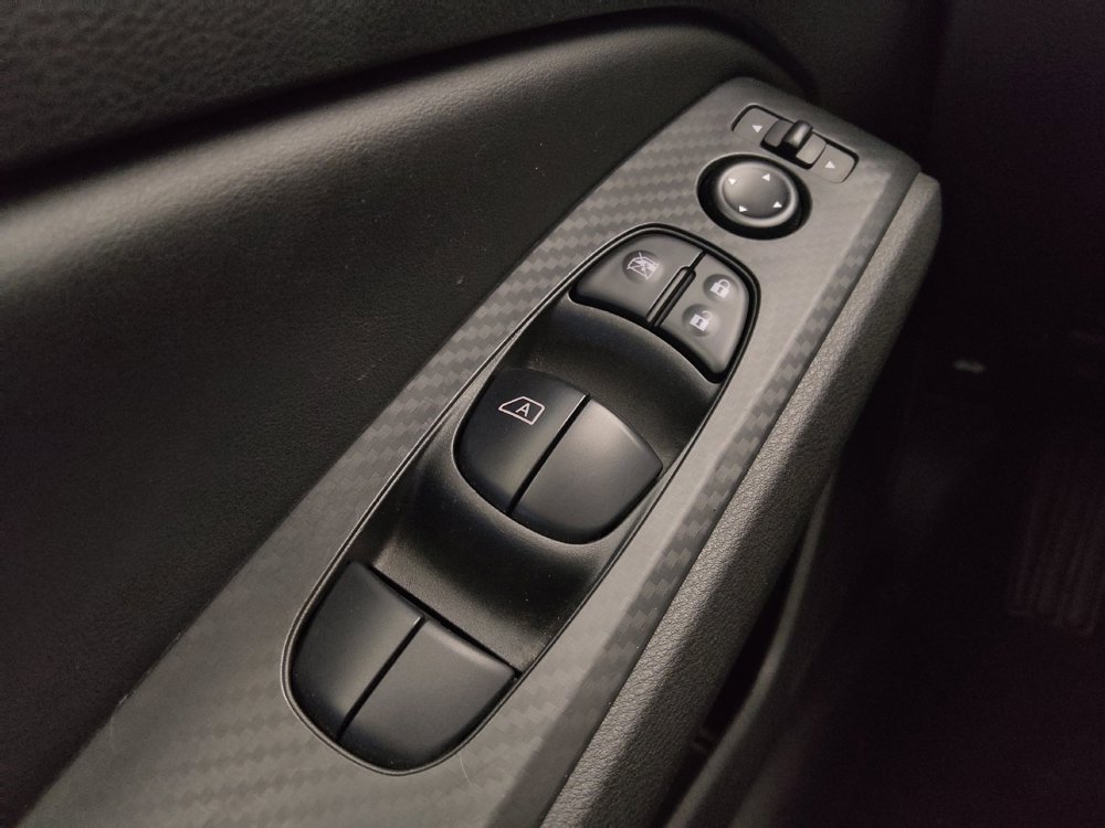 Used 2024 Nissan Altima 2.5 SV image 27