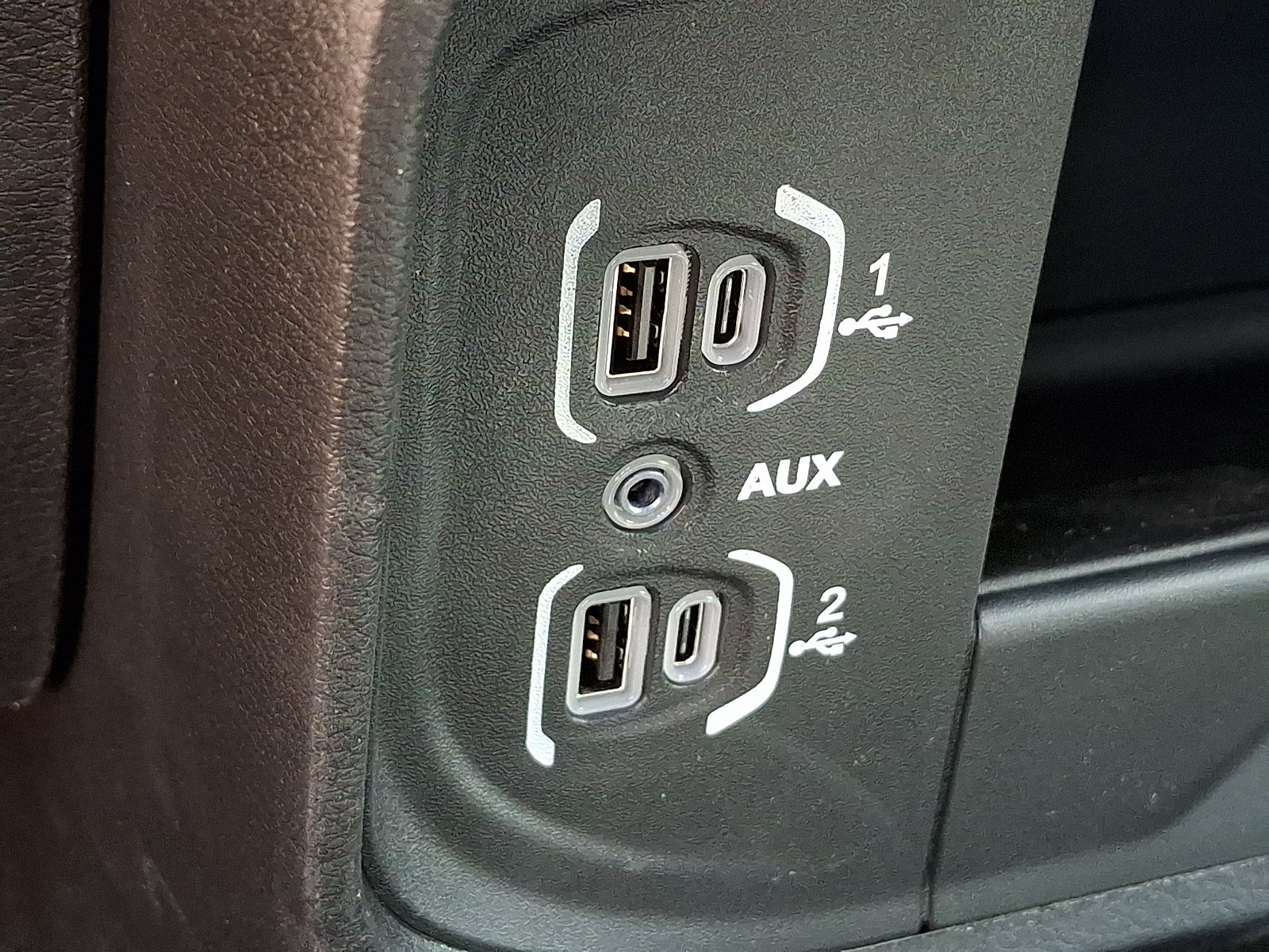New 2026 RAM 3500 Tradesman AWD/4WD image 15