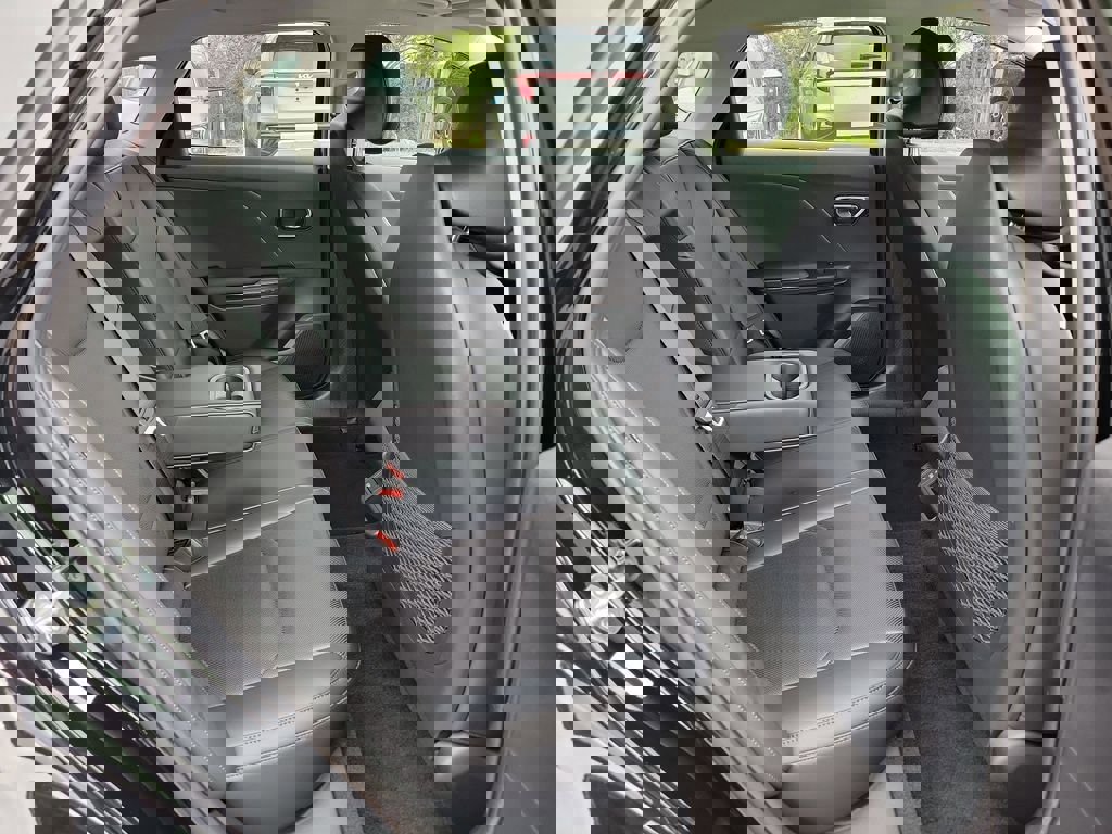 New 2026 Kia K4 EX image 12