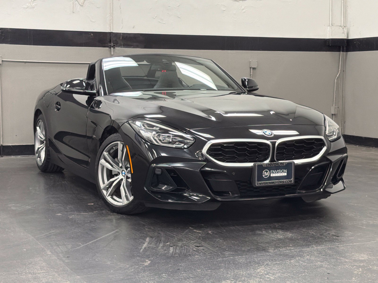 Used 2026 BMW Z4 sDrive30i RWD image 2