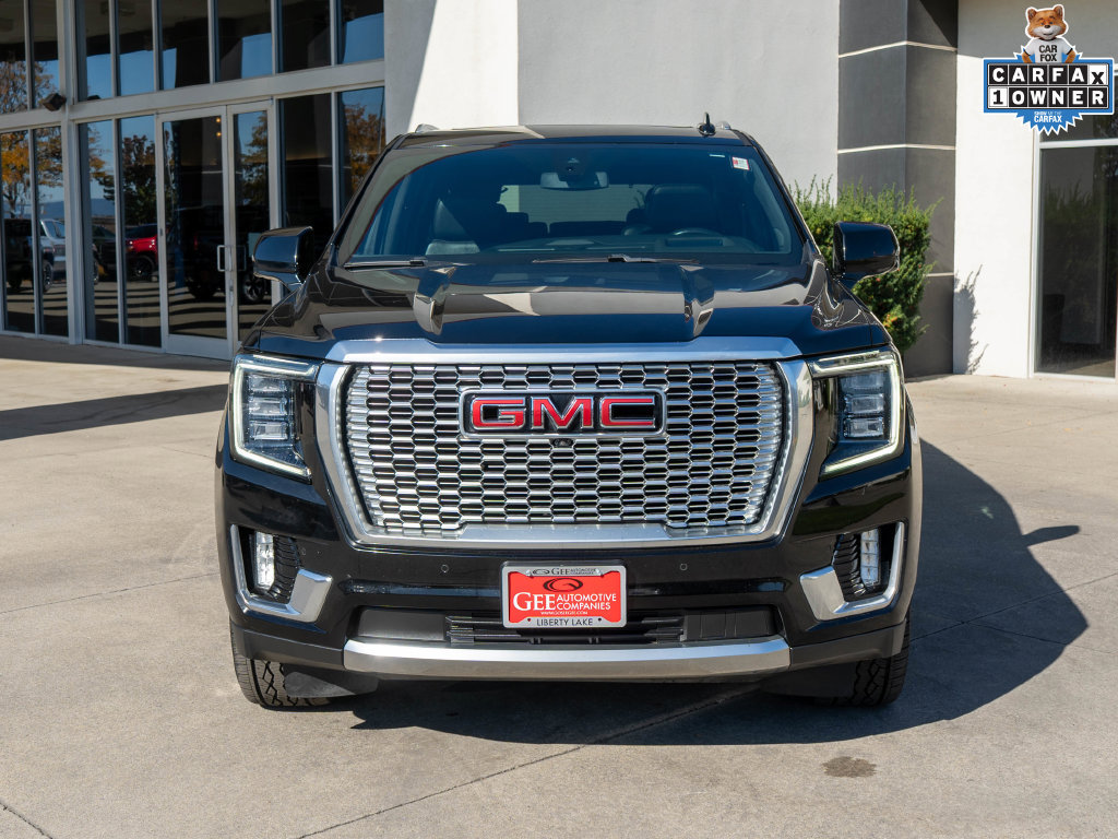 Used 2022 GMC Yukon XL Denali w/ Max Trailering Package AWD/4WD image 2