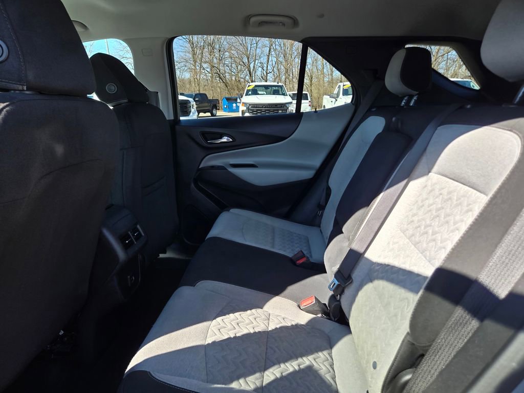 Used 2023 Chevrolet Equinox LS w/ LS Convenience Package image 27