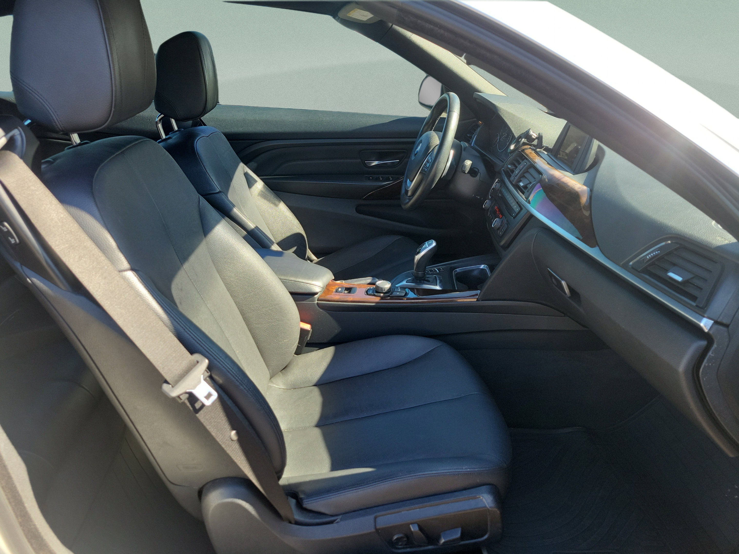 Used 2014 BMW 428i Convertible RWD image 11