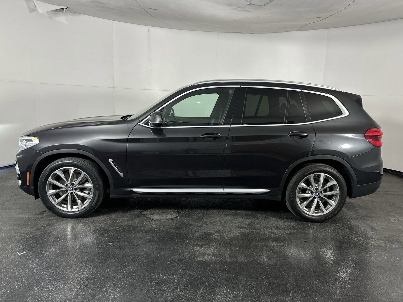 Used 2019 BMW X3 sDrive30i w/ Premium Package image 8