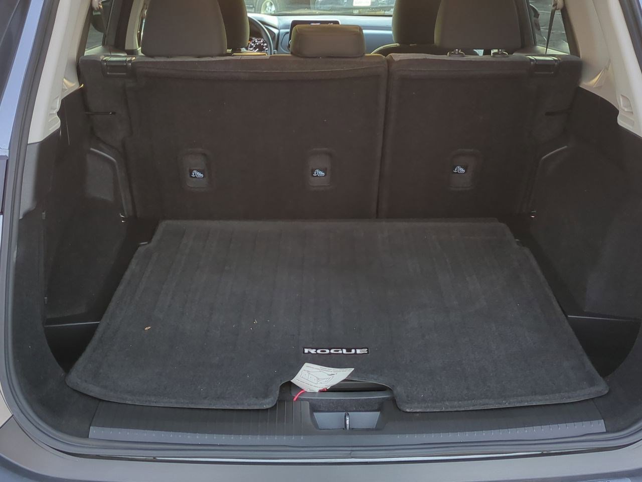 Certified 2022 Nissan Rogue SV image 24