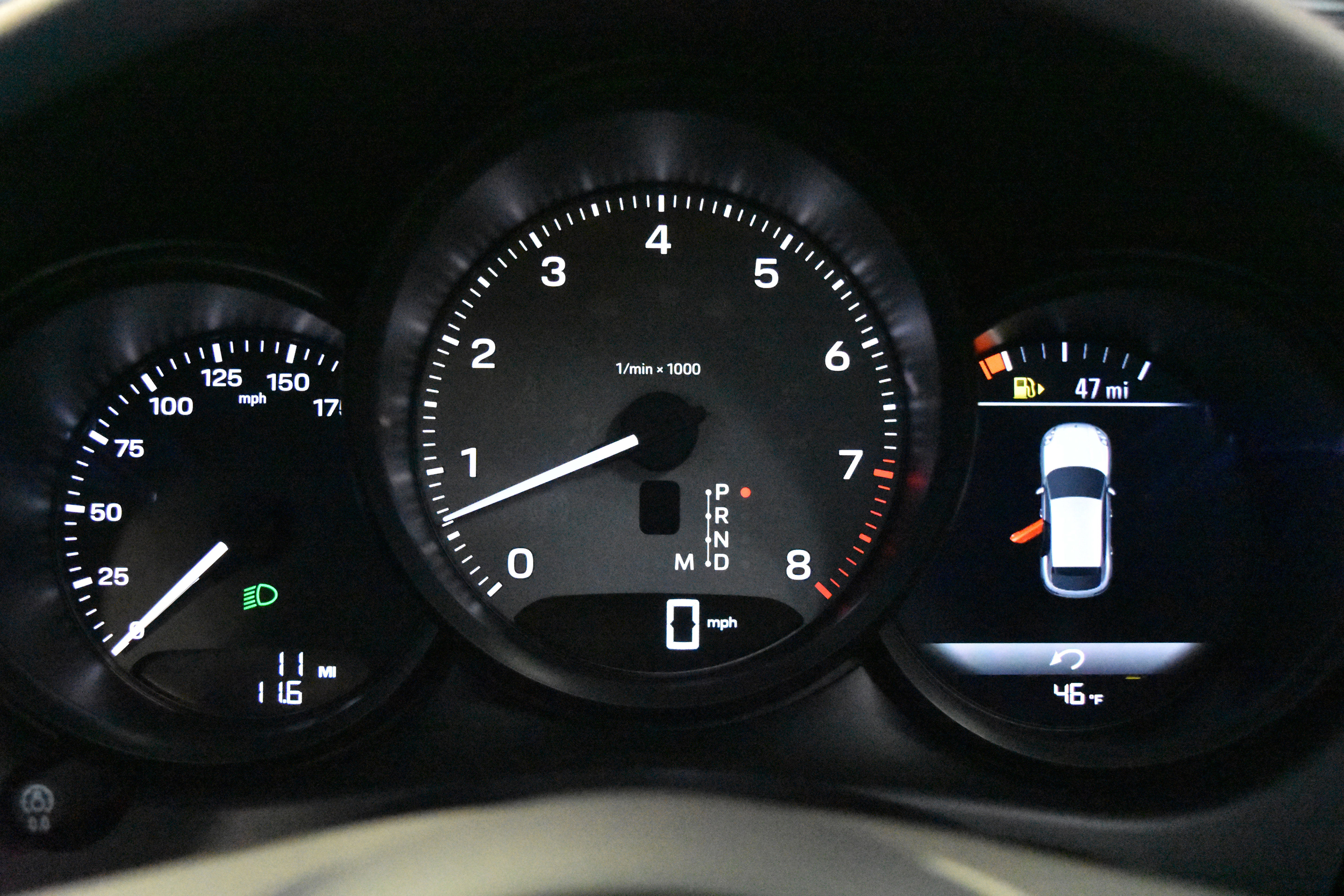 New 2026 Porsche Macan S image 21