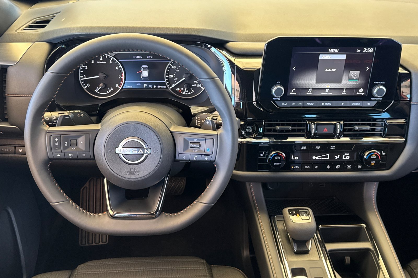 New 2025 Nissan Pathfinder Rock Creek image 17