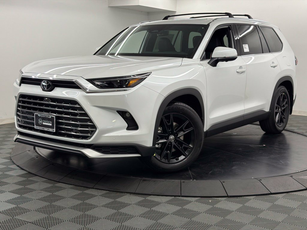 New 2026 Toyota Grand Highlander AWD Hybrid image 2