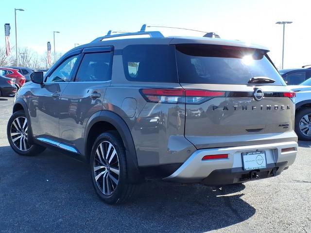 Certified 2023 Nissan Pathfinder Platinum w/ Black Appearance Package AWD/4WD image 5