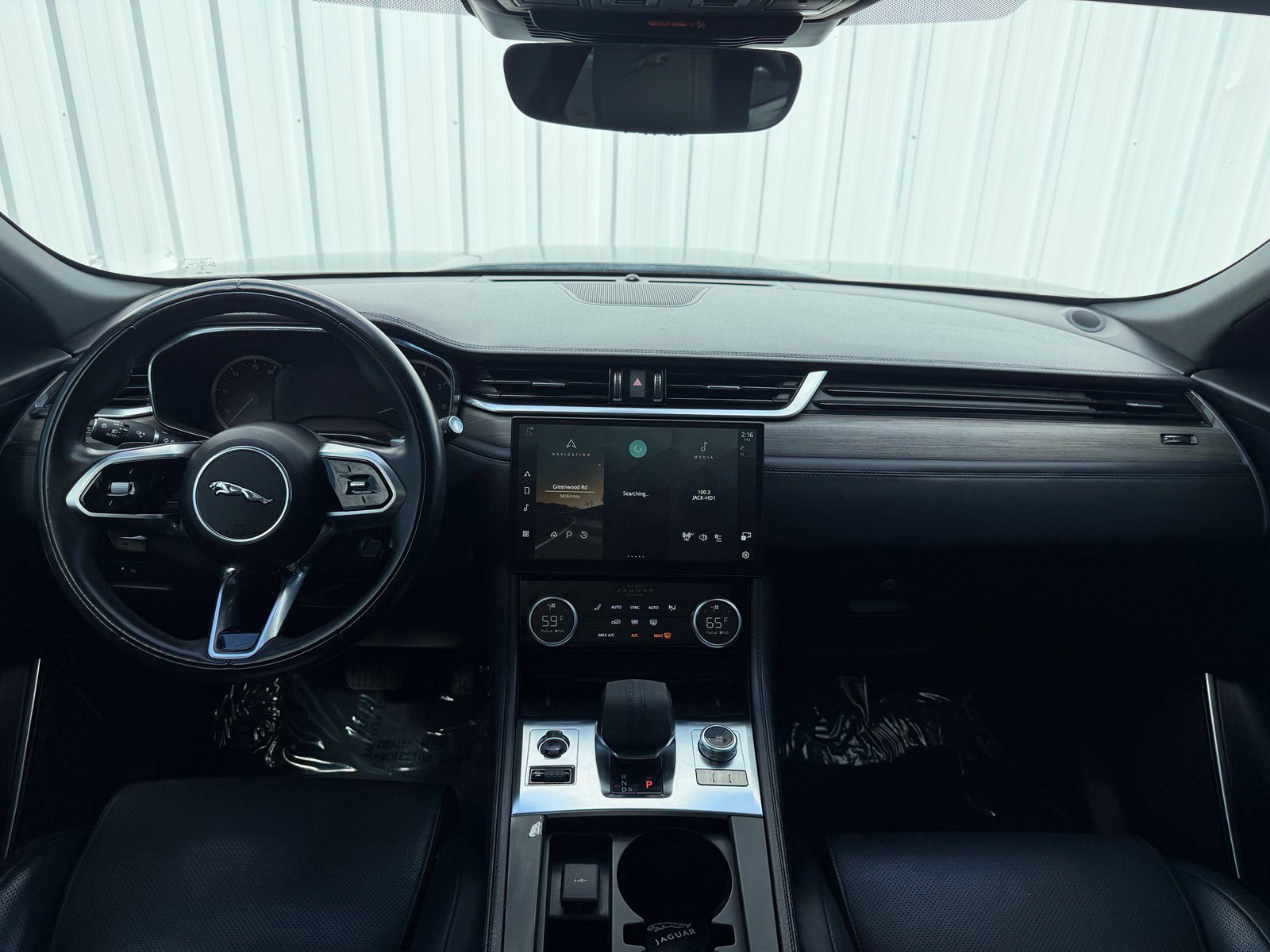 Used 2023 Jaguar F-PACE S AWD/4WD image 13