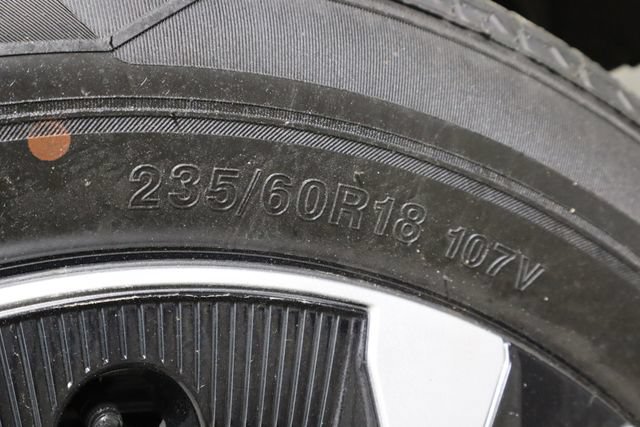 Used 2023 Subaru Solterra AWD image 33