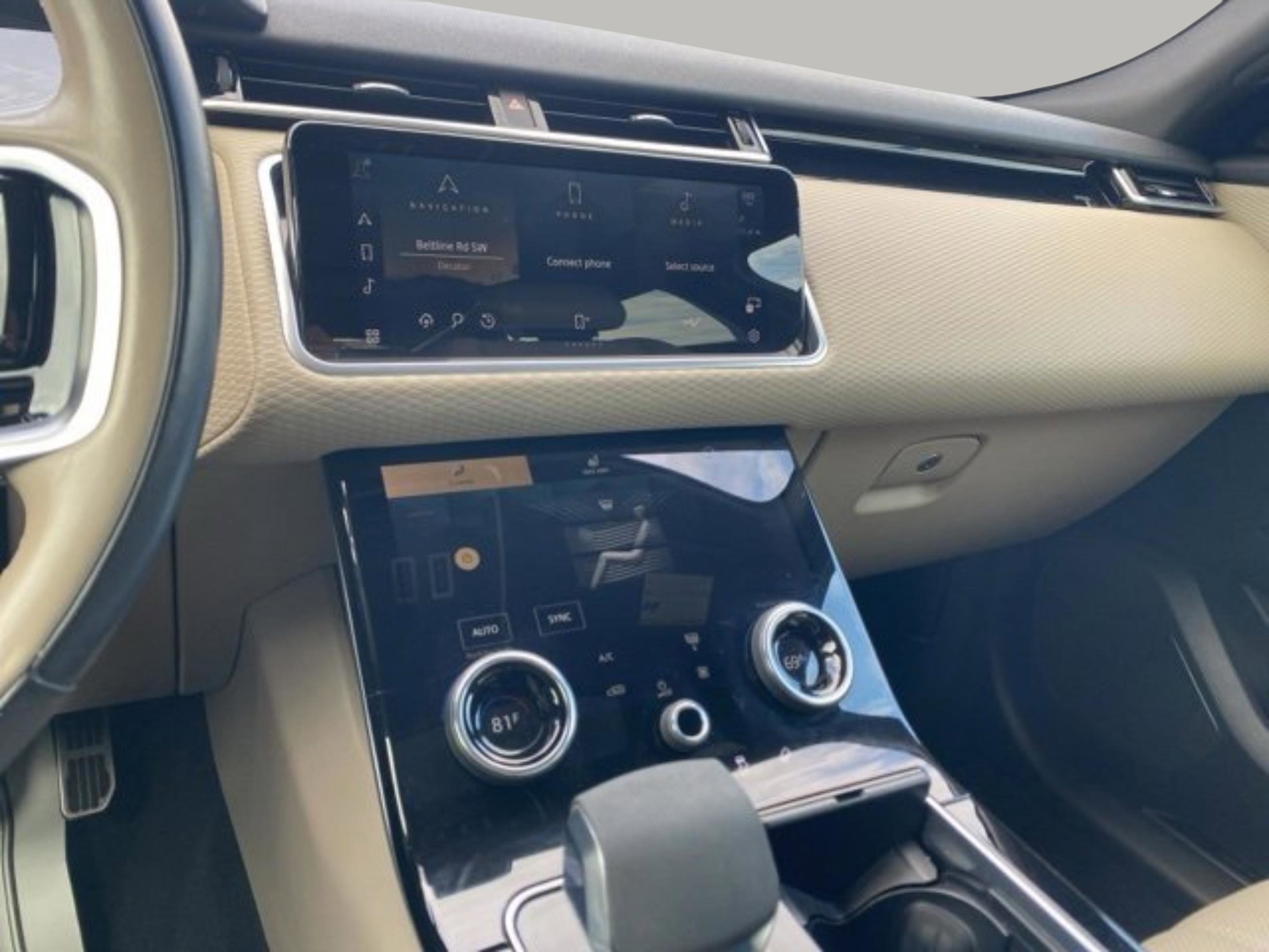 Used 2021 Land Rover Range Rover Velar R-Dynamic S image 22