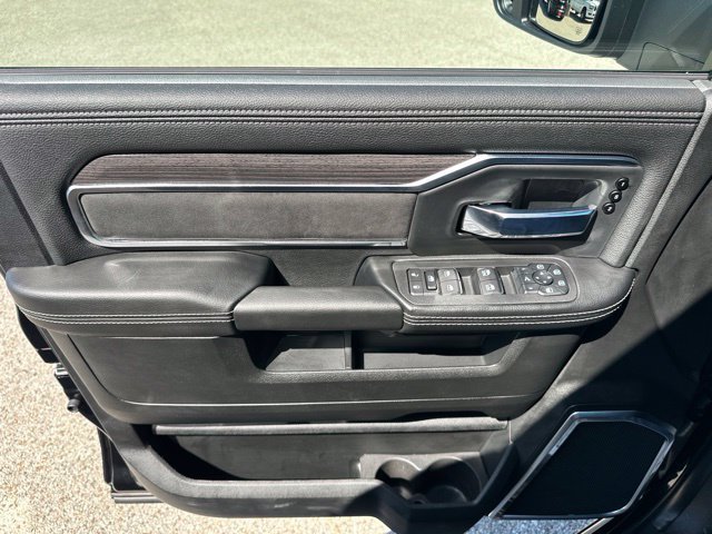 New 2026 RAM 3500 Laramie AWD/4WD image 29