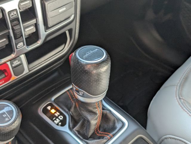 Used 2022 Jeep Gladiator Mojave w/ LED Lighting Group AWD/4WD image 27