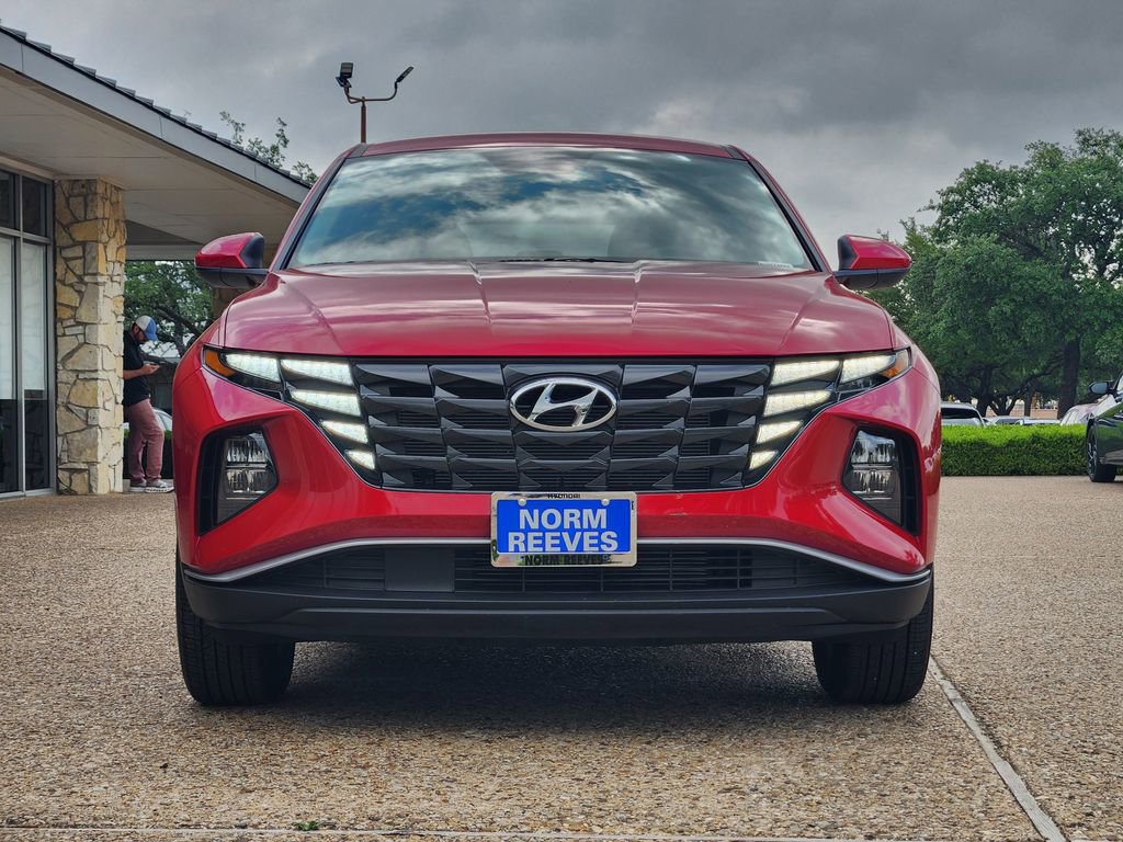 Certified 2023 Hyundai Tucson SE FWD image 2