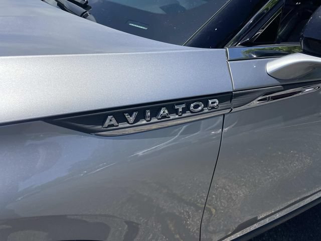 Used 2020 Lincoln Aviator Reserve w/ Equipment Group 201A AWD/4WD image 16