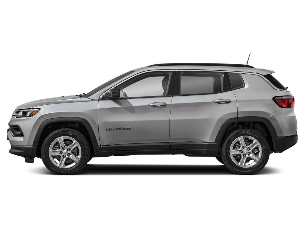 New 2026 Jeep Compass Limited w/ Limited Altitude Pack image 3