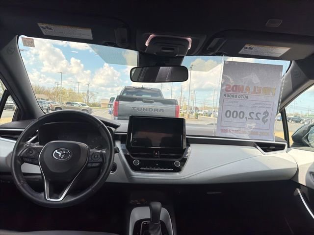 Used 2023 Toyota Corolla SE w/ Carpet Mat Package (TMS) image 12