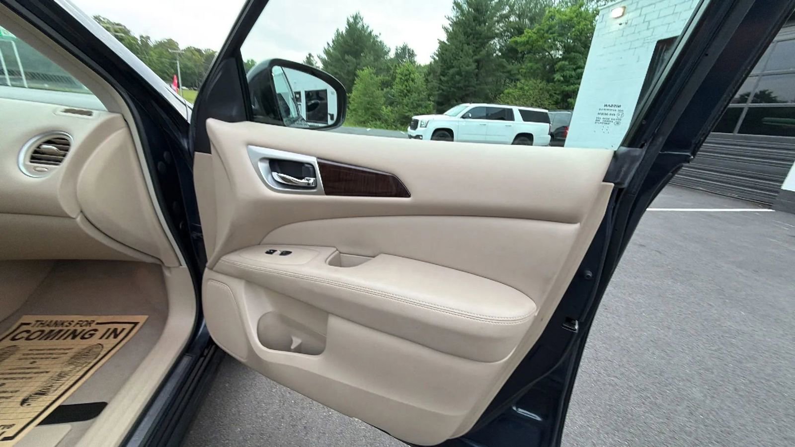 Used 2013 Nissan Pathfinder Platinum w/ Platinum Premium Pkg AWD/4WD image 60
