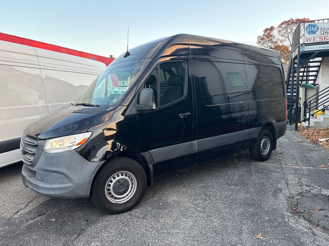 Used 2020 Mercedes-Benz Sprinter 2500 w/ Driver Convenience Package image 2