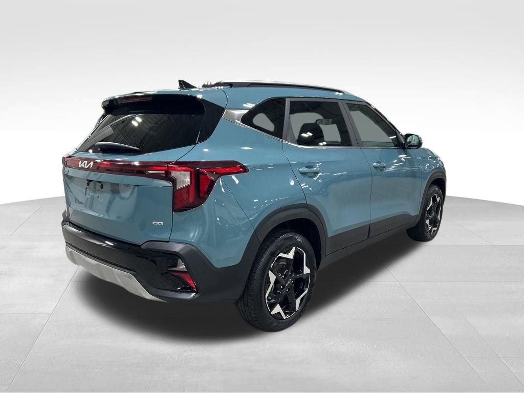 Certified 2025 Kia Seltos EX AWD/4WD image 32