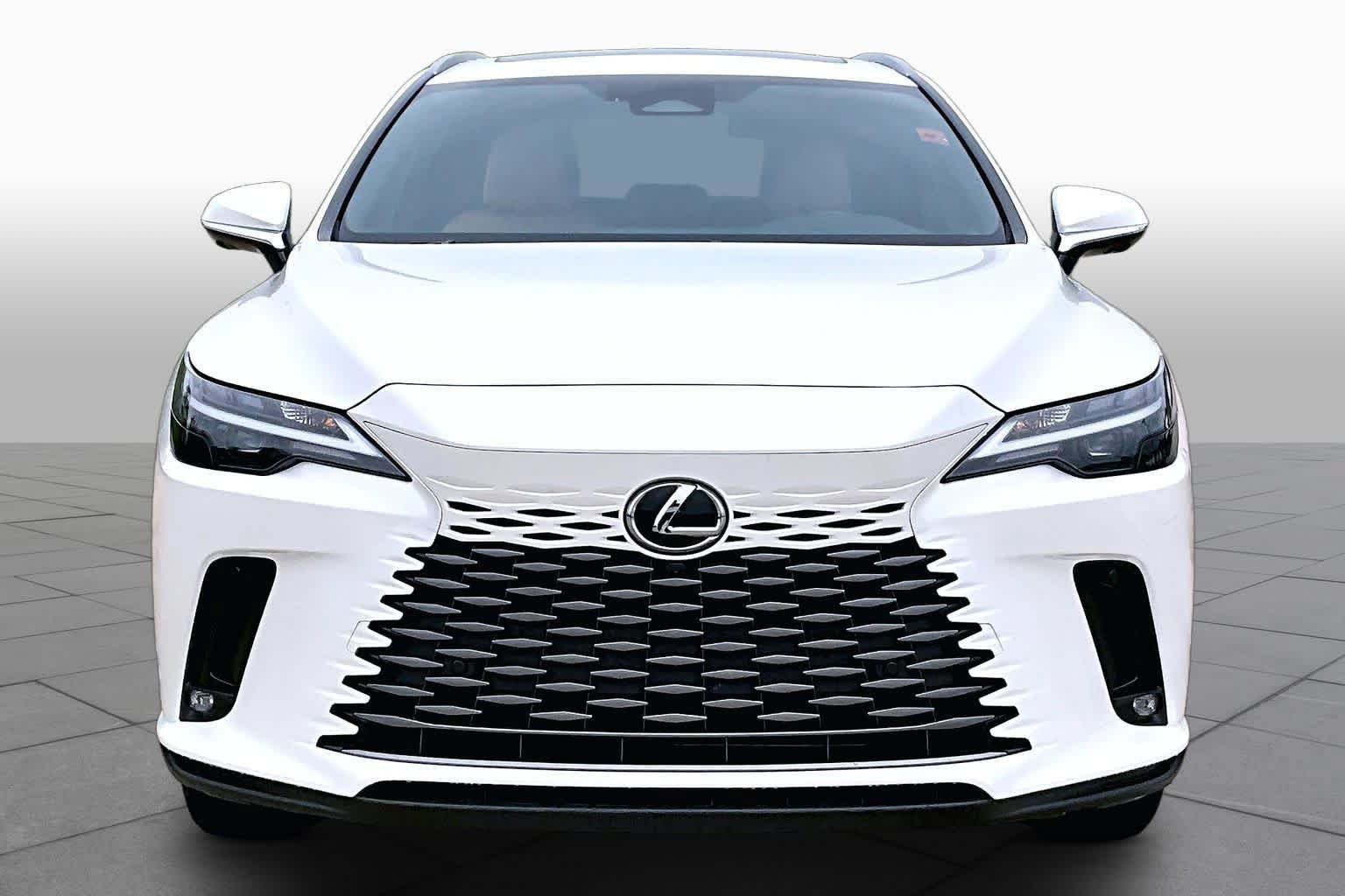 Certified 2025 Lexus RX 350 Premium Plus w/ Accessory Package (Z1) FWD image 4