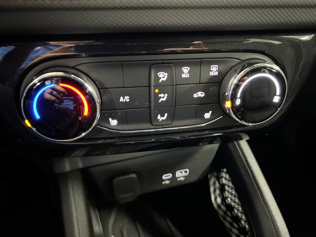 Used 2026 Chevrolet TrailBlazer RS w/ Driver Confidence Package FWD image 16