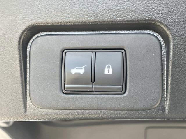 Certified 2023 Nissan Rogue SV w/ SV Premium B Package FWD image 12