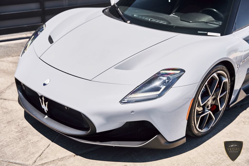 Used 2023 Maserati MC20 Spyder RWD image 6