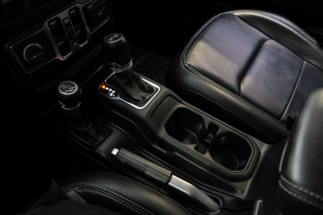 Used 2021 Jeep Wrangler Unlimited Sahara w/ Dual Top Group AWD/4WD image 55