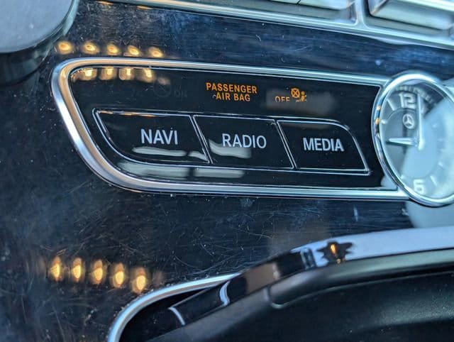 Used 2018 Mercedes-Benz E 300 4MATIC image 16
