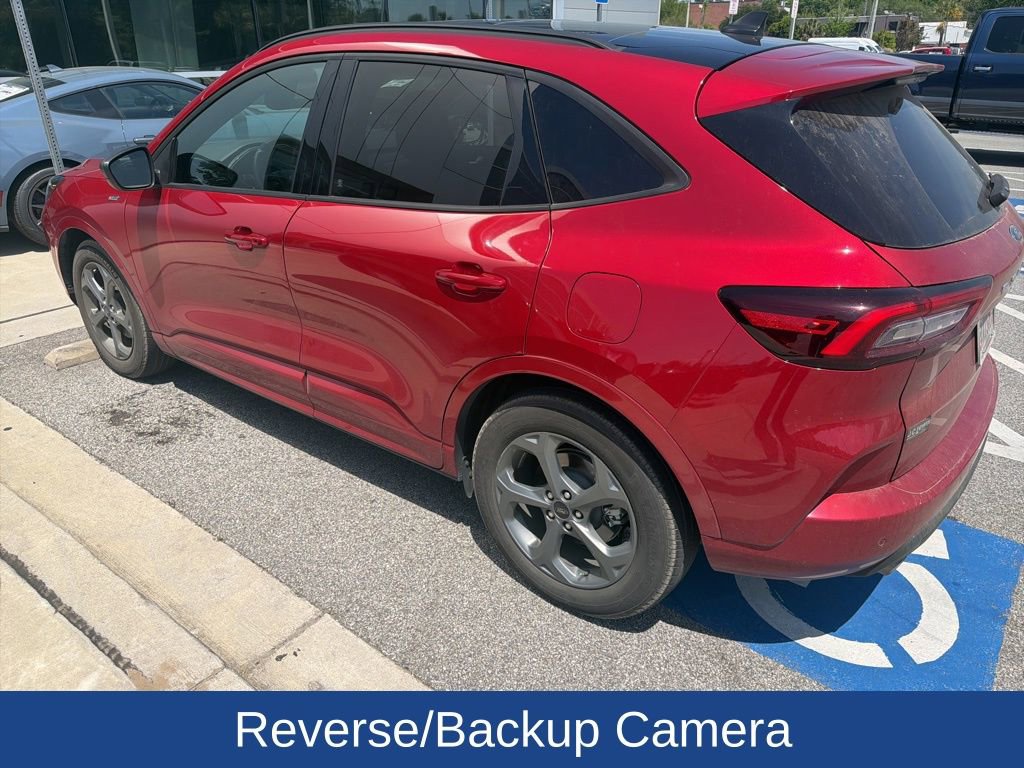 Used 2023 Ford Escape ST-Line w/ Tech Pack #1 image 4