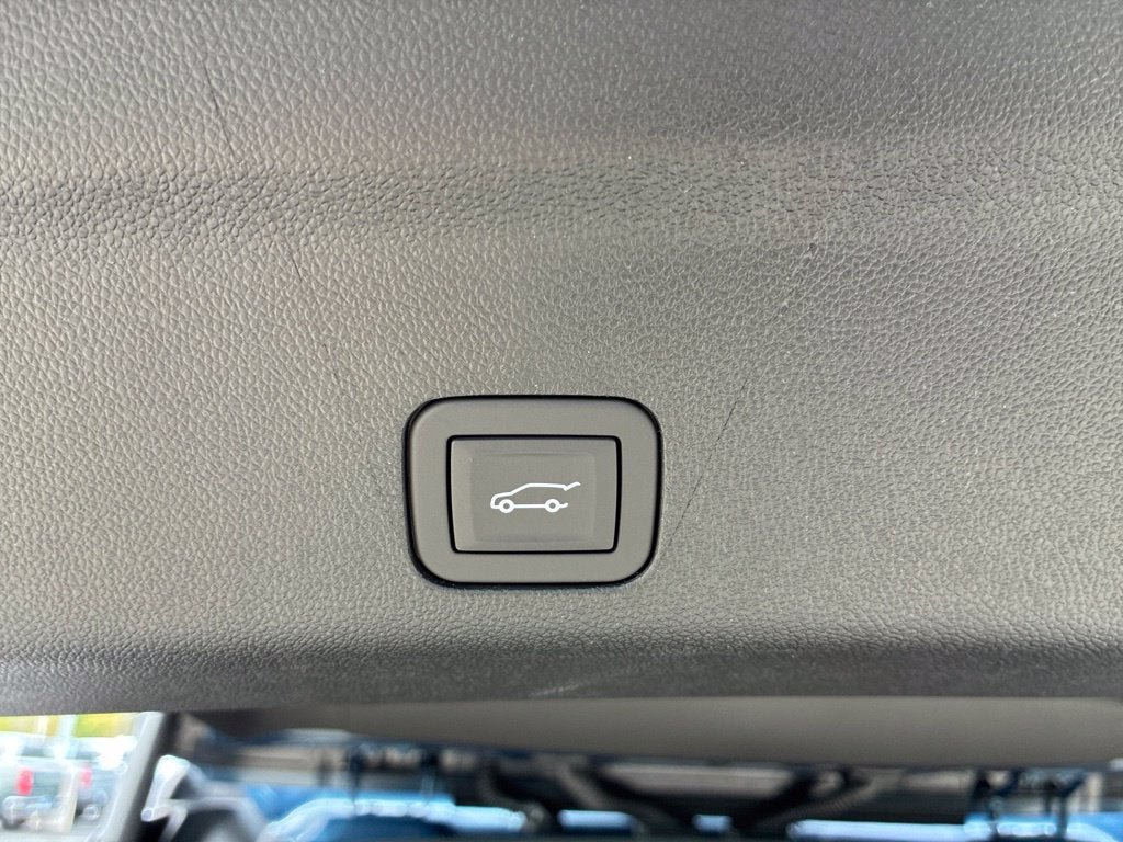 New 2026 Chevrolet Tahoe LT w/ Comfort Package AWD/4WD image 32