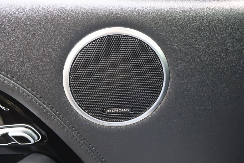 Used 2021 Land Rover Range Rover P525 Westminster Edition LWB image 37