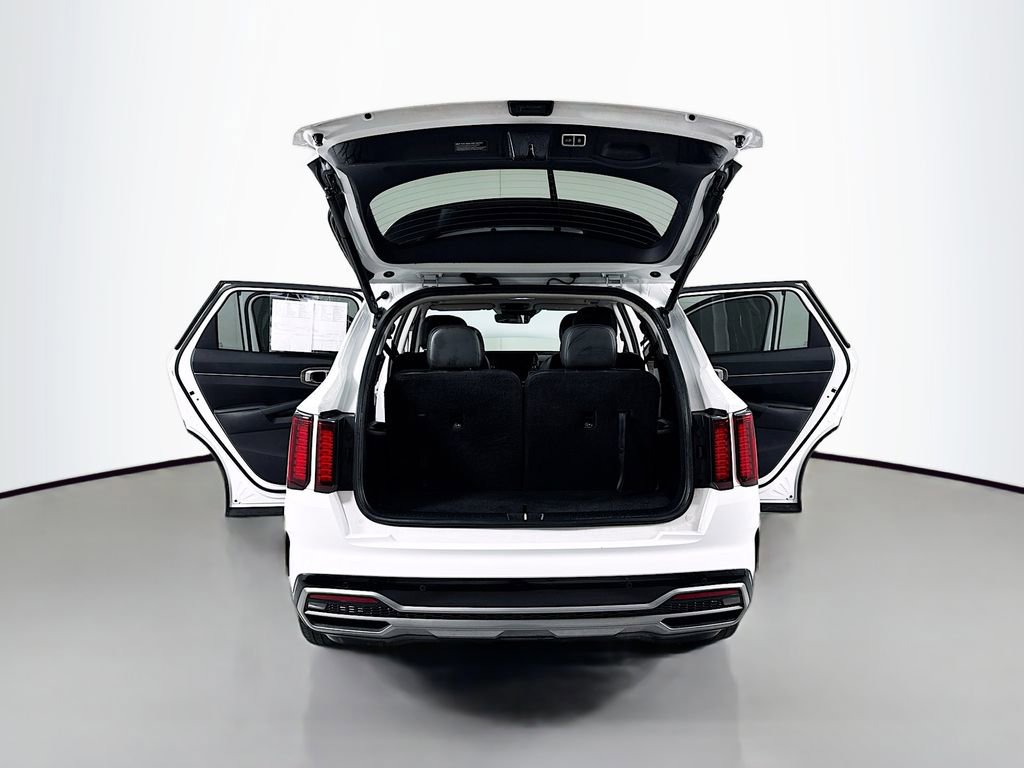 Used 2022 Kia Sorento EX w/ Panoramic Sunroof Package FWD image 22