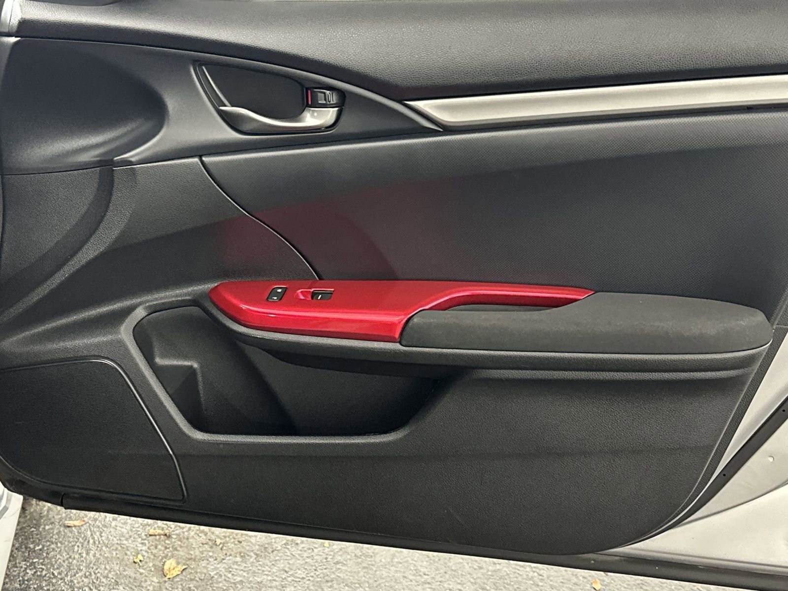 Used 2018 Honda Civic Sport image 33