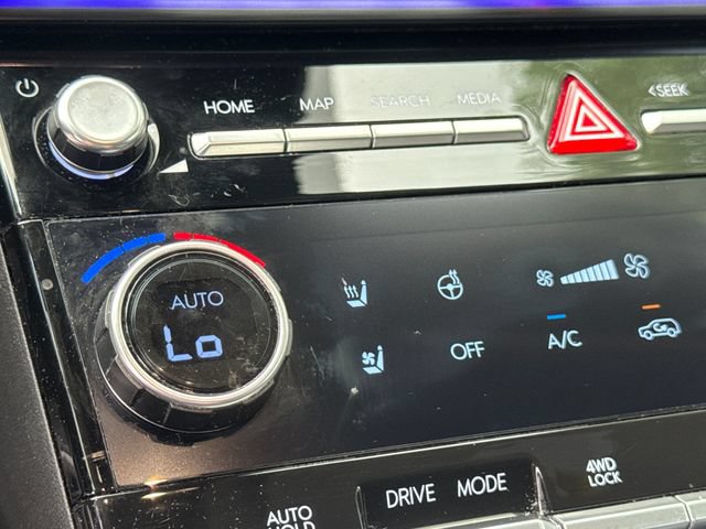 Used 2024 Hyundai Santa Fe Limited AWD/4WD image 25